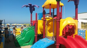 Außen-Kinderspielplatz