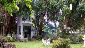 Standaard tweepersoonskamer | Kameruitzicht