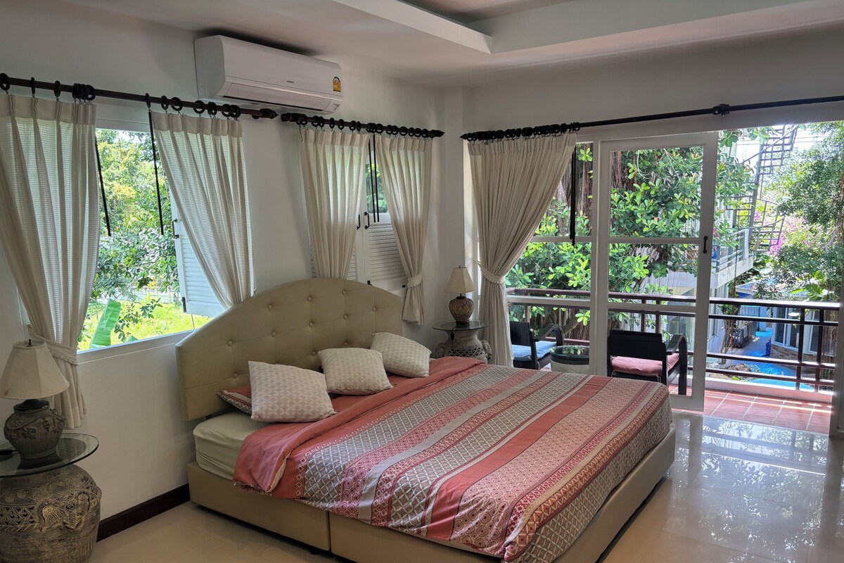Phòng đôi Deluxe, ban công | Minibar, két bảo mật tại phòng, phòng cách âm 