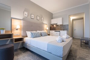 Egyptian cotton sheets, premium bedding, down duvets, pillow-top beds