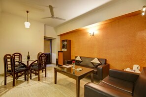 Suite, 1 King Bed | In-room dining - The Solace (New Delhi)
