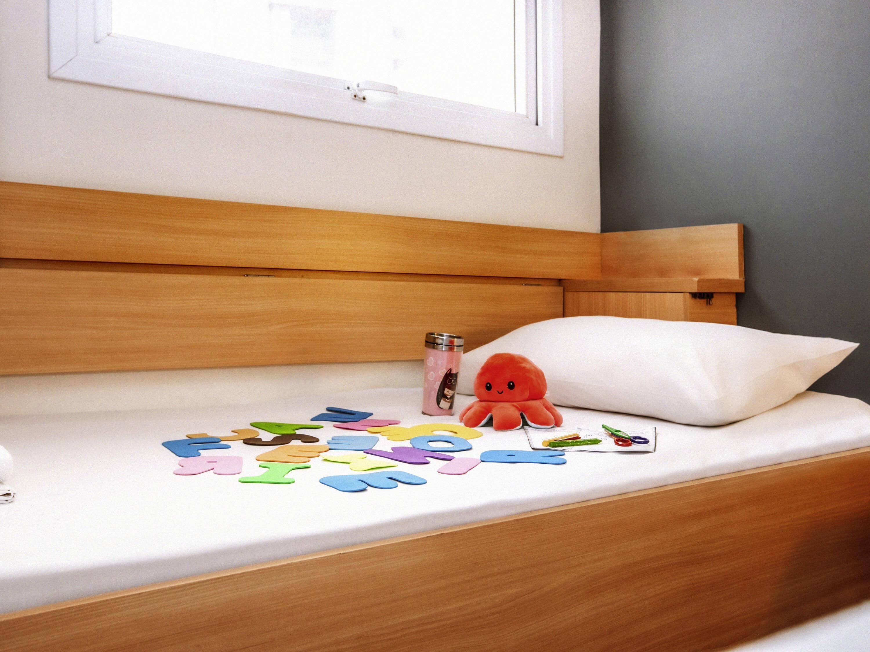 Phòng Tiêu chuẩn, 1 giường đôi | Minibar, két bảo mật tại phòng, bàn, màn/rèm cản sáng 