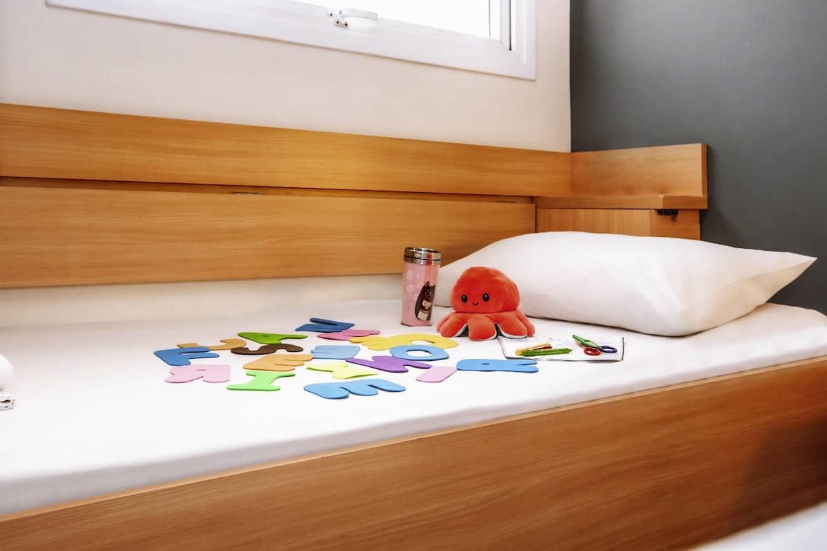 Standardzimmer, 1 Doppelbett | Minibar, Zimmersafe, Schreibtisch, Verdunkelungsvorhänge