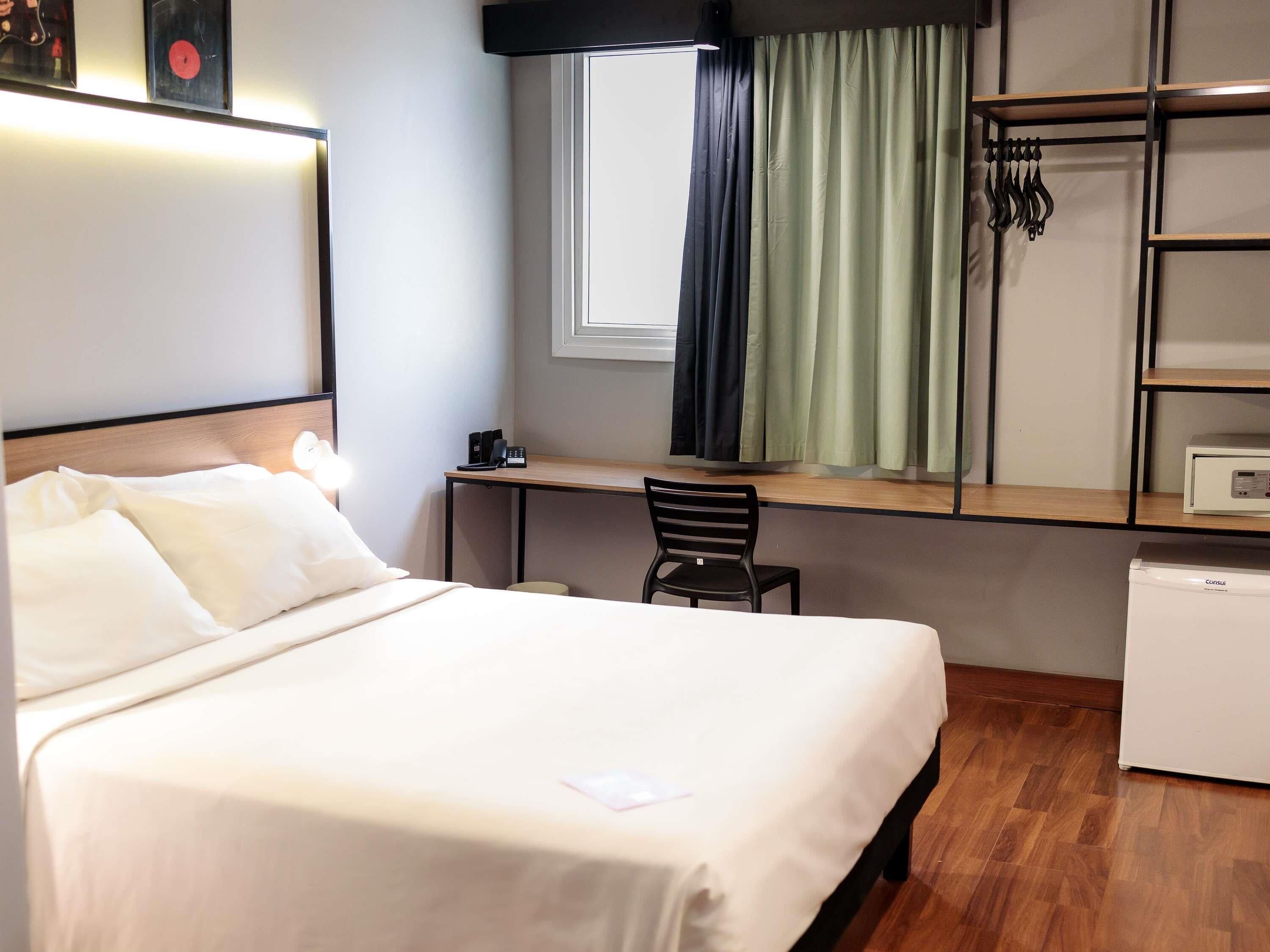 Superior Room, 1 Double Bed | Minibar, in-room safe, desk, blackout drapes