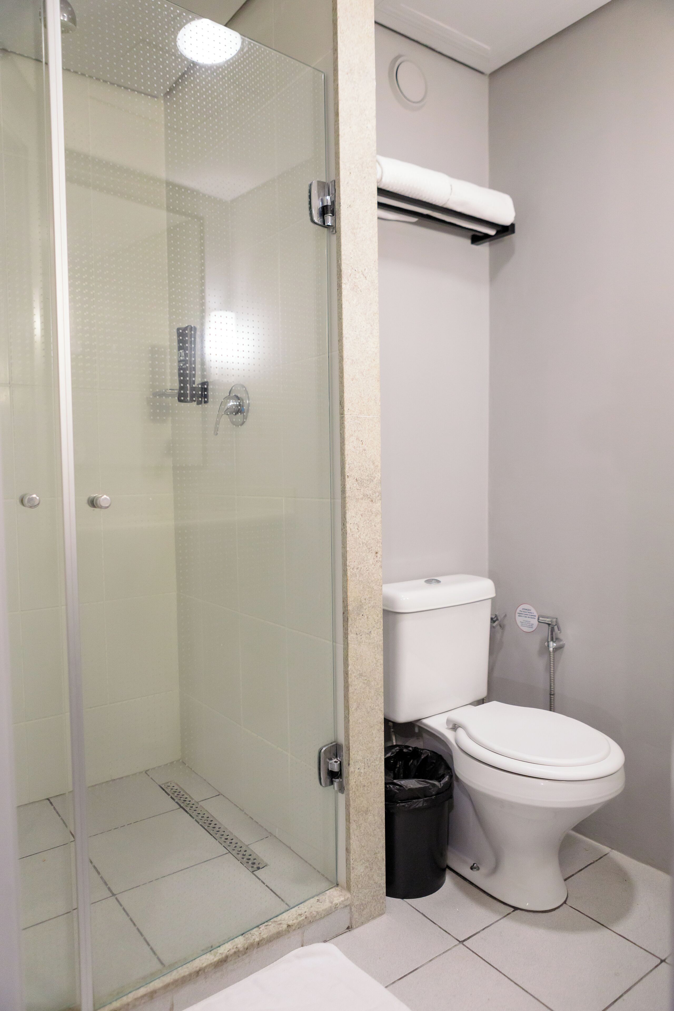 superior room, 1 double bed | bathroom | shower, eco-friendly toiletries, hair dryer, towels