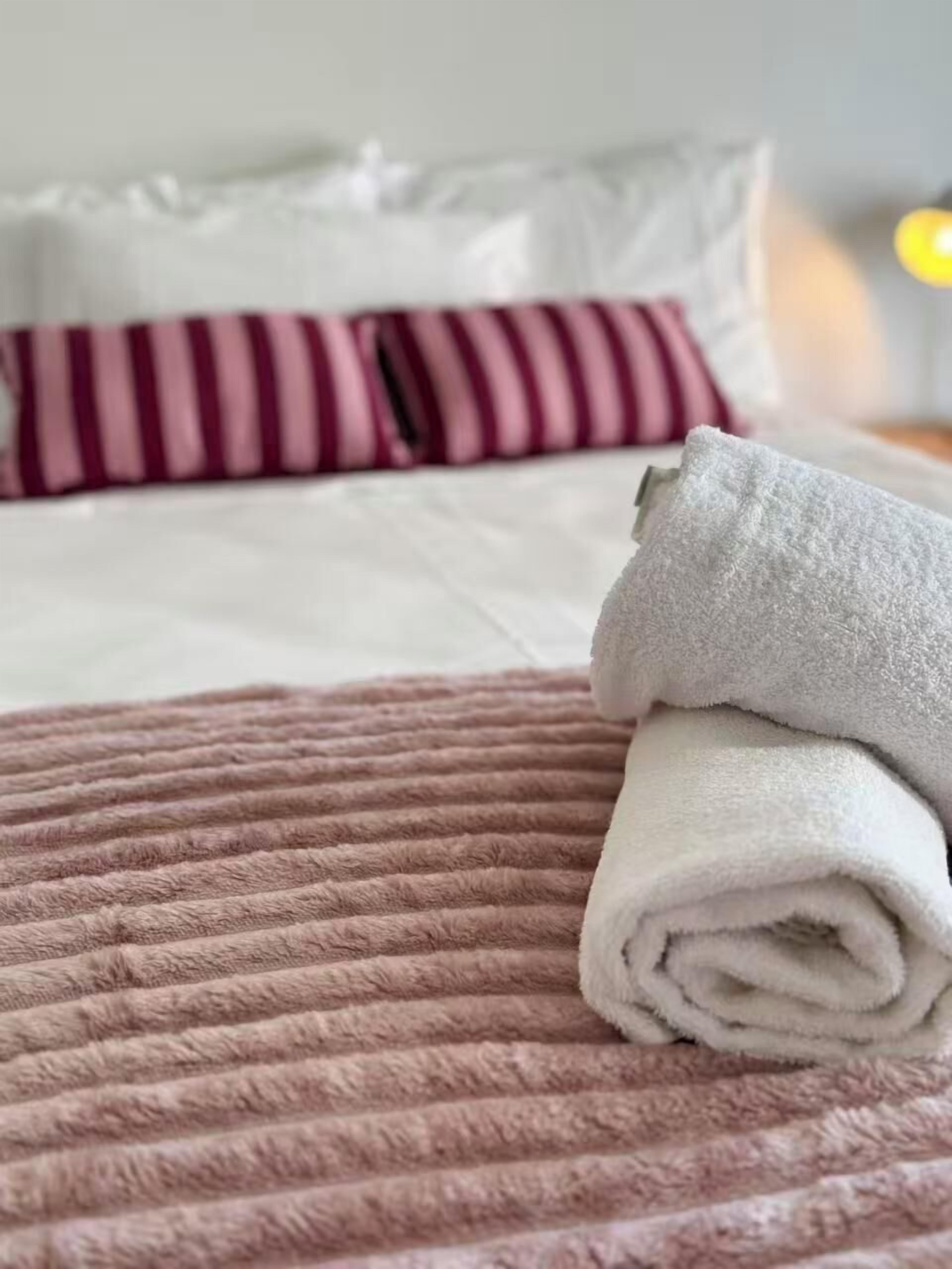 Comfort-Apartment, 2 Schlafzimmer, Meerblick | Zimmersafe, individuell dekoriert, individuell eingerichtet