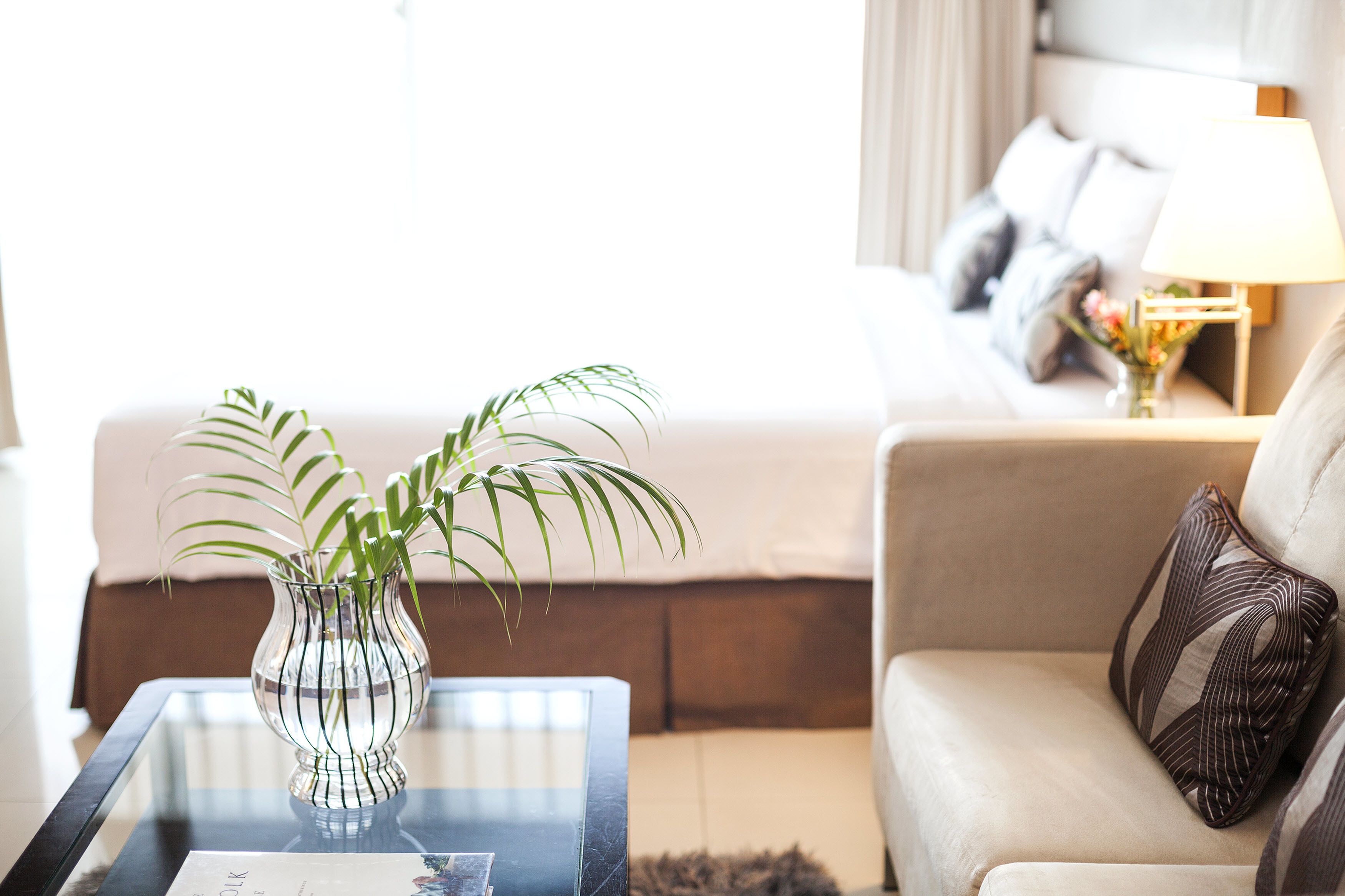 スーペリア スタジオ バルコニー | ミニバー、セーフティボックス (室内)、デスク、遮光カーテン