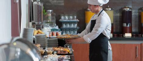 Breakfast, lunch and dinner served