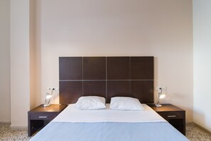 스탠다드룸 | 객실 내 금고, 방음 설비, 침대 시트