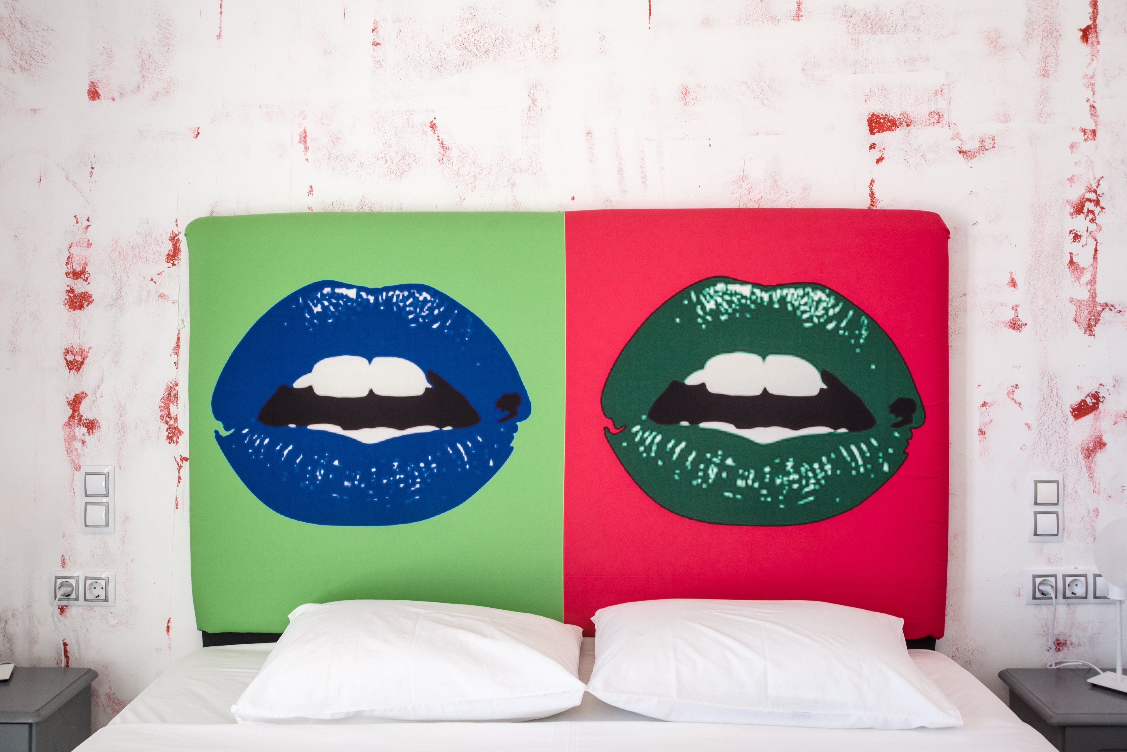 standard room, mountain view | in-room safe, free wifi, bed sheets