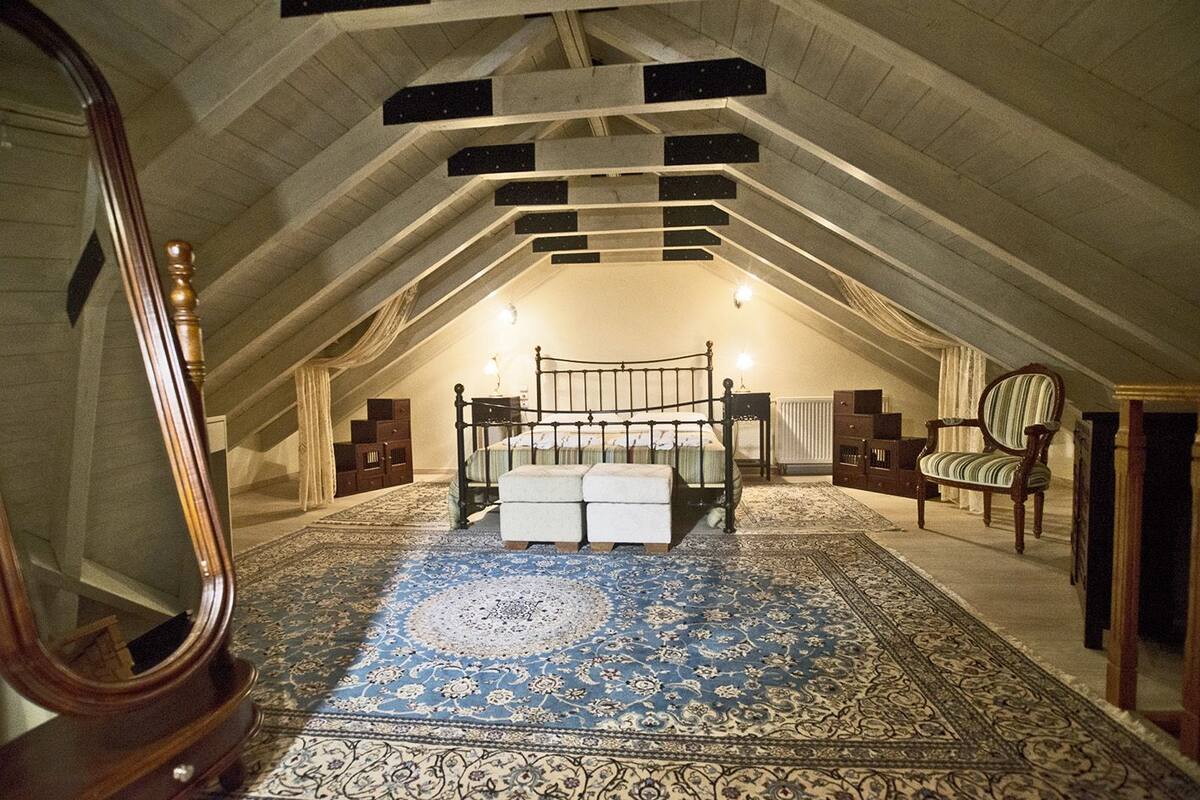 Executive-Suite (Panoramic View)
