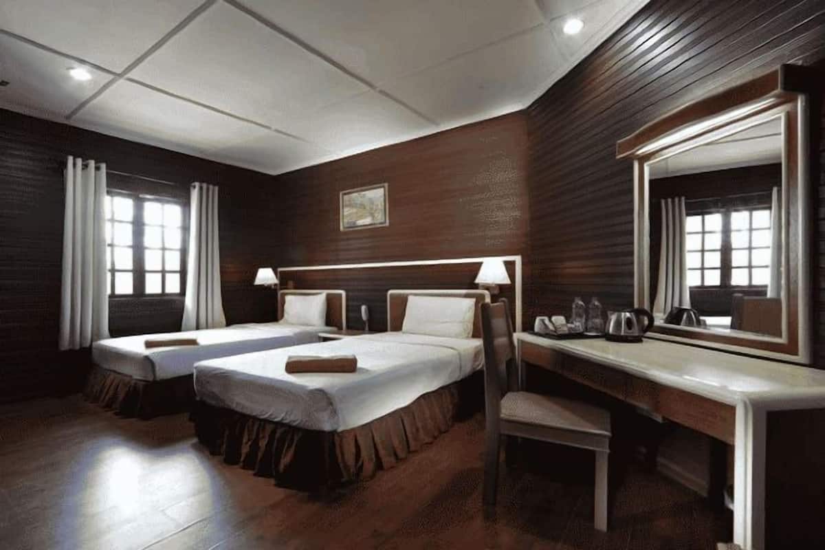 Desk, iron/ironing board, rollaway beds