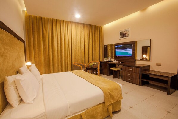 木屋 | 客房内保险箱、笔记本电脑工作区、遮光窗帘、熨斗/熨板