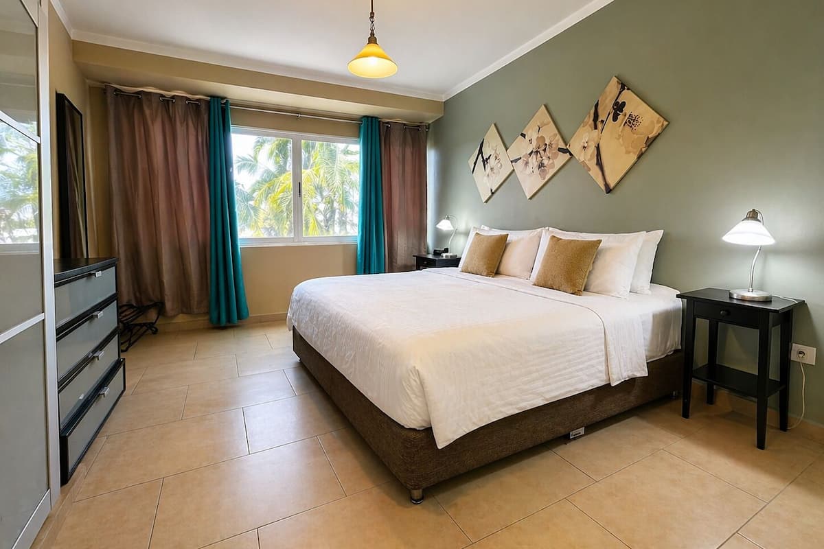 Peralatan tempat tidur premium, peti besi dalam bilik, kalis bunyi