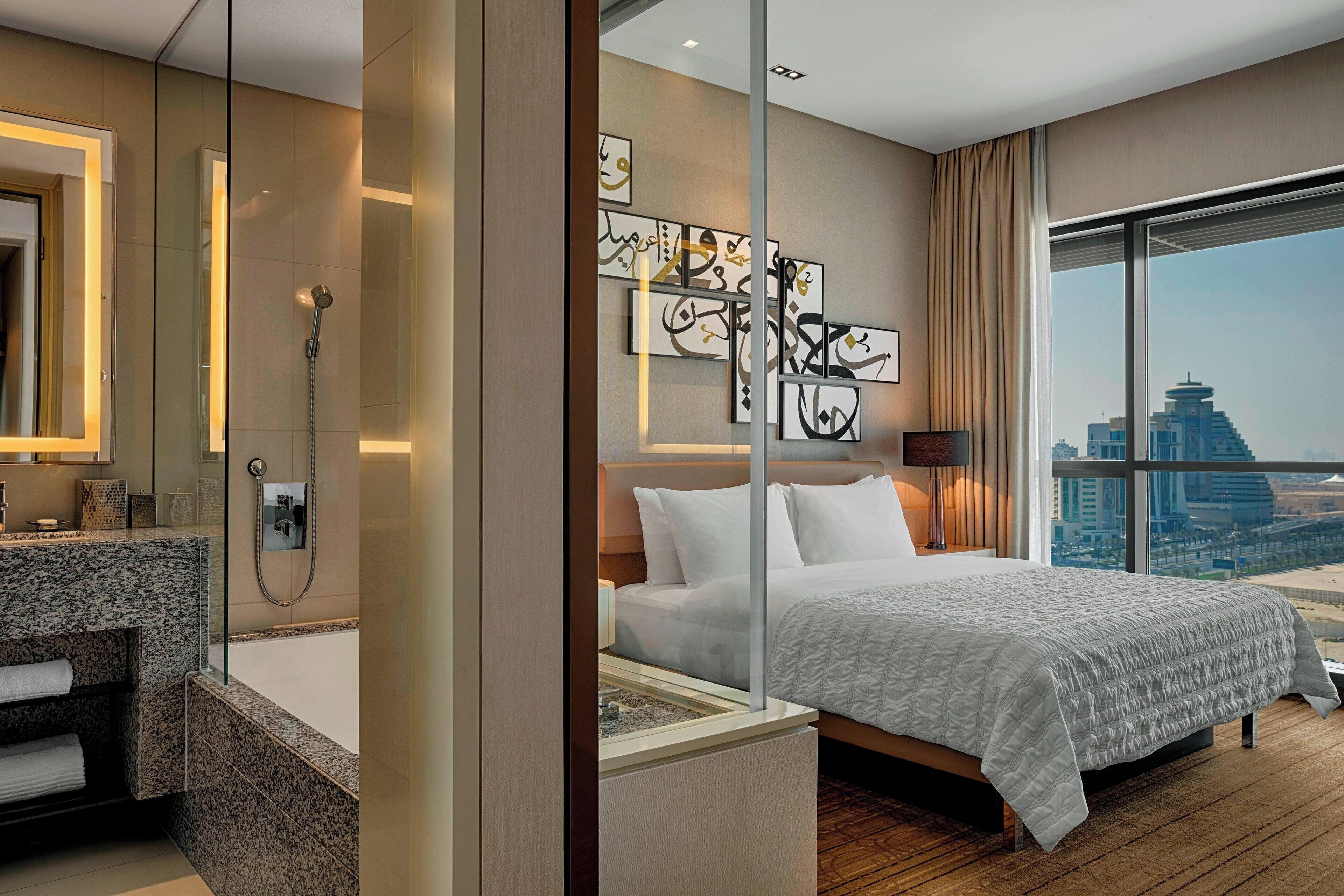 club room, 1 king bed | 1 bedroom, hypo-allergenic bedding, down duvets, pillow-top beds