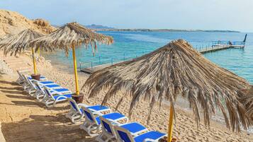 Privéstrand vlakbij, wit zand, duiken