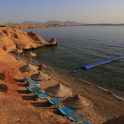 Privéstrand vlakbij, wit zand, duiken