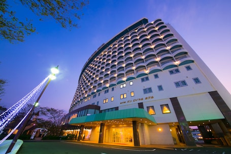 Exterior. Kagoshima Sun Royal Hotel