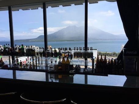 Bar (on property). Kagoshima Sun Royal Hotel