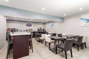 Desayuno continental incluido todos los días