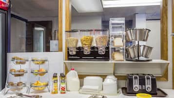 Desayuno continental incluido todos los días