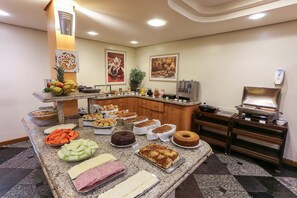 Desayuno buffet incluido todos los días