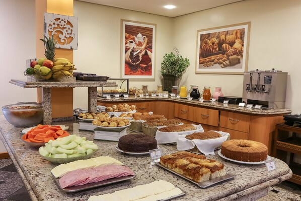 Colazione a buffet inclusa, servita tutte le mattine 
