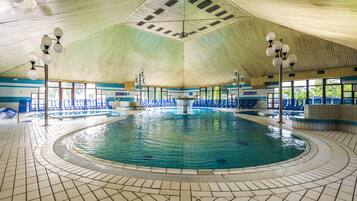Indoor pool, outdoor pool
