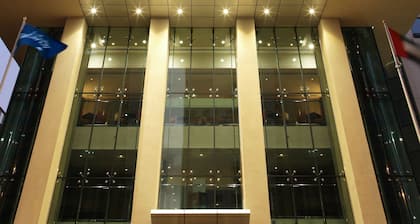 Centro Al Manhal by Rotana