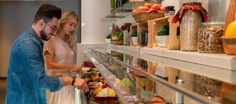 Centro Al Manhal by Rotana