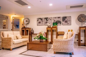 Badstue, boblebad, dampbad, tyrkisk bad/hamam og kroppsbehandlinger