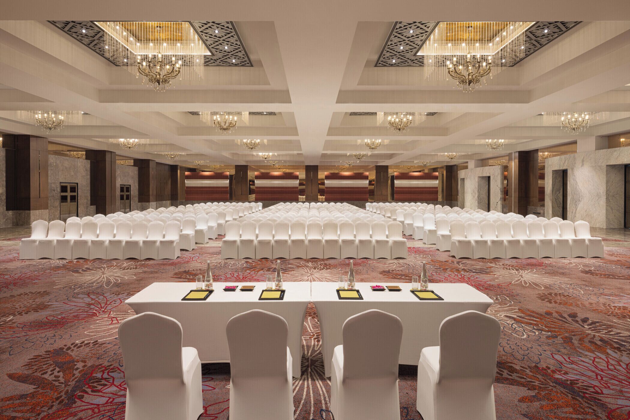Foto - Le Meridien, Surat