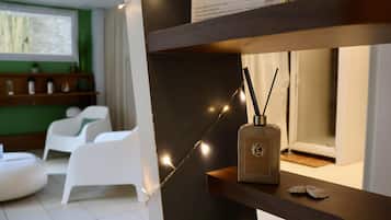 Salas de tratamientos para parejas, sauna, bañera de hidromasaje