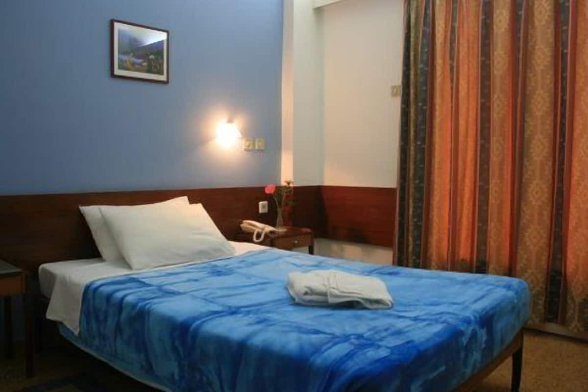 Basic Single Room