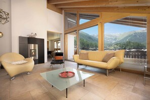 Exclusive Penthouse | Living area | Flat-screen TV, DVD player - Luxury Chalets & Apartments by MX Zermatt (Zermatt)