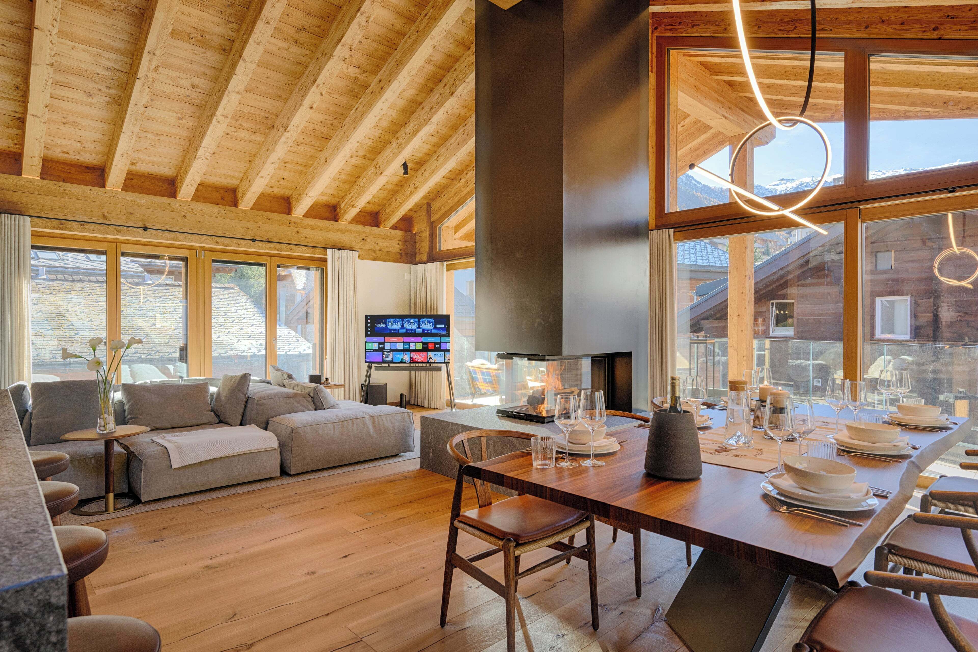 特色頂層客房 | 客廳 | 平面電視、DVD 播放機