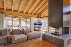 Signature Penthouse | Living area