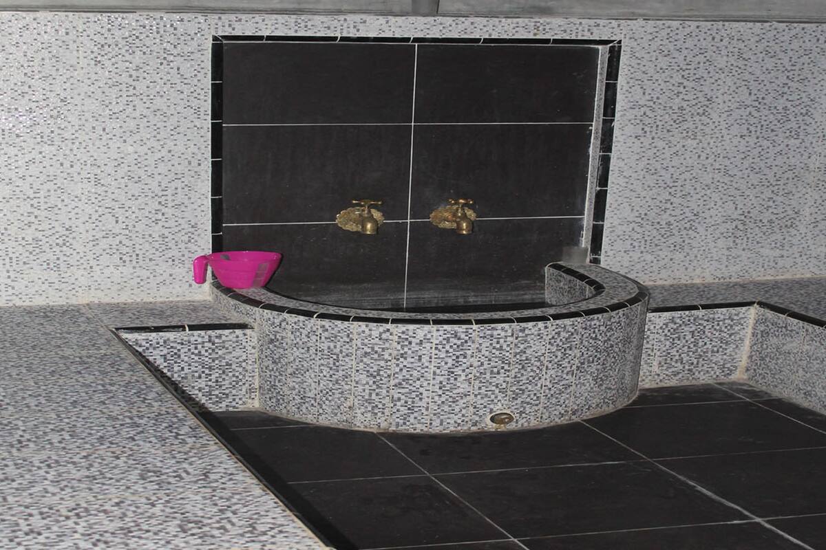 steam room, turkish bath/hammam, body treatments, hot stone massages