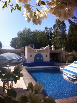 Outdoor pool, free cabanas, pool umbrellas - Villa Daba (Essaouira)
