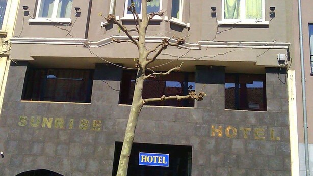 Property entrance - Sun Rise Apart Hotel (Brussels)