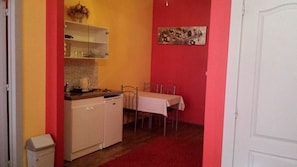 Apartment, 2 Schlafzimmer | Eigene Kochnische