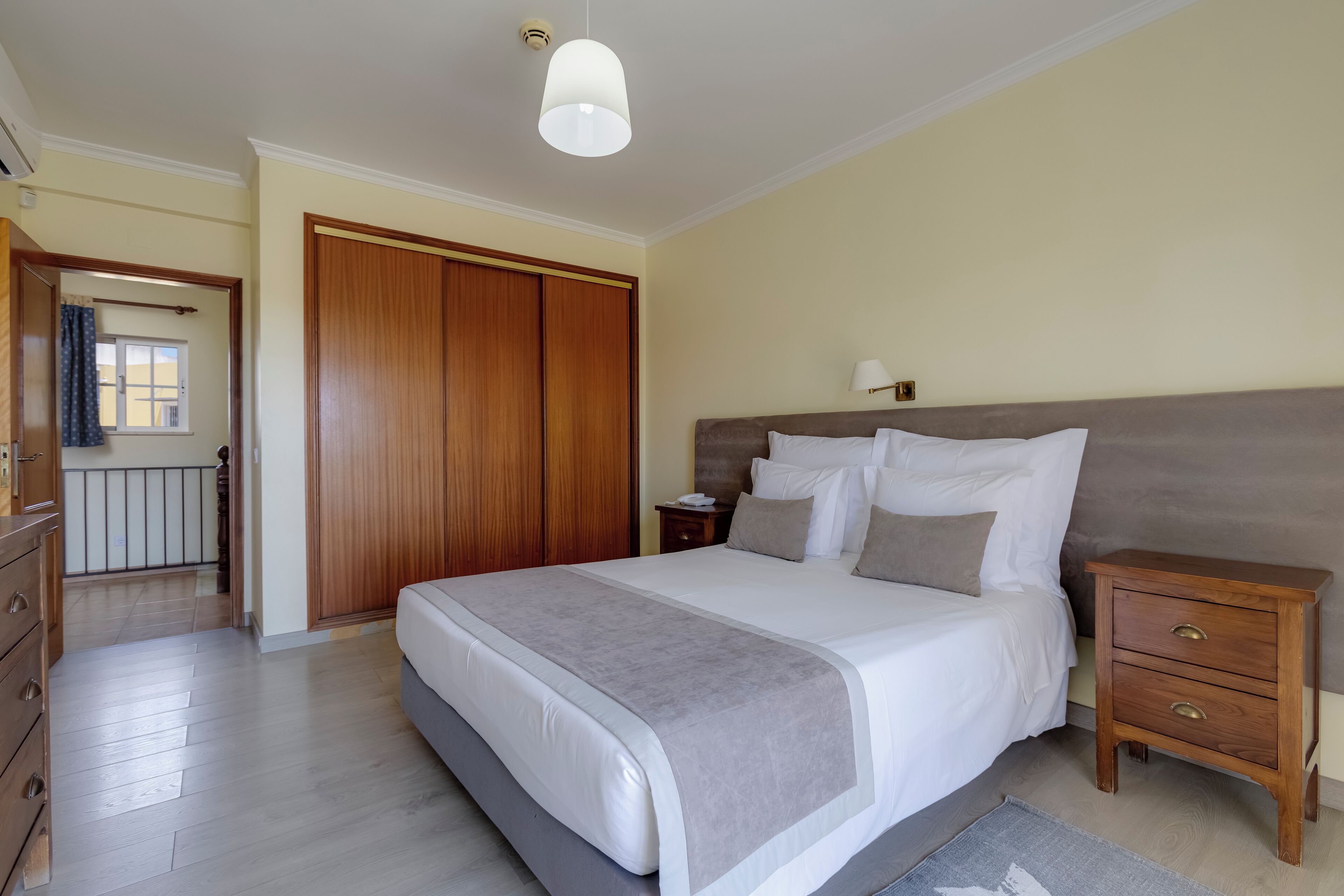 In-room safe, desk, blackout drapes, soundproofing
