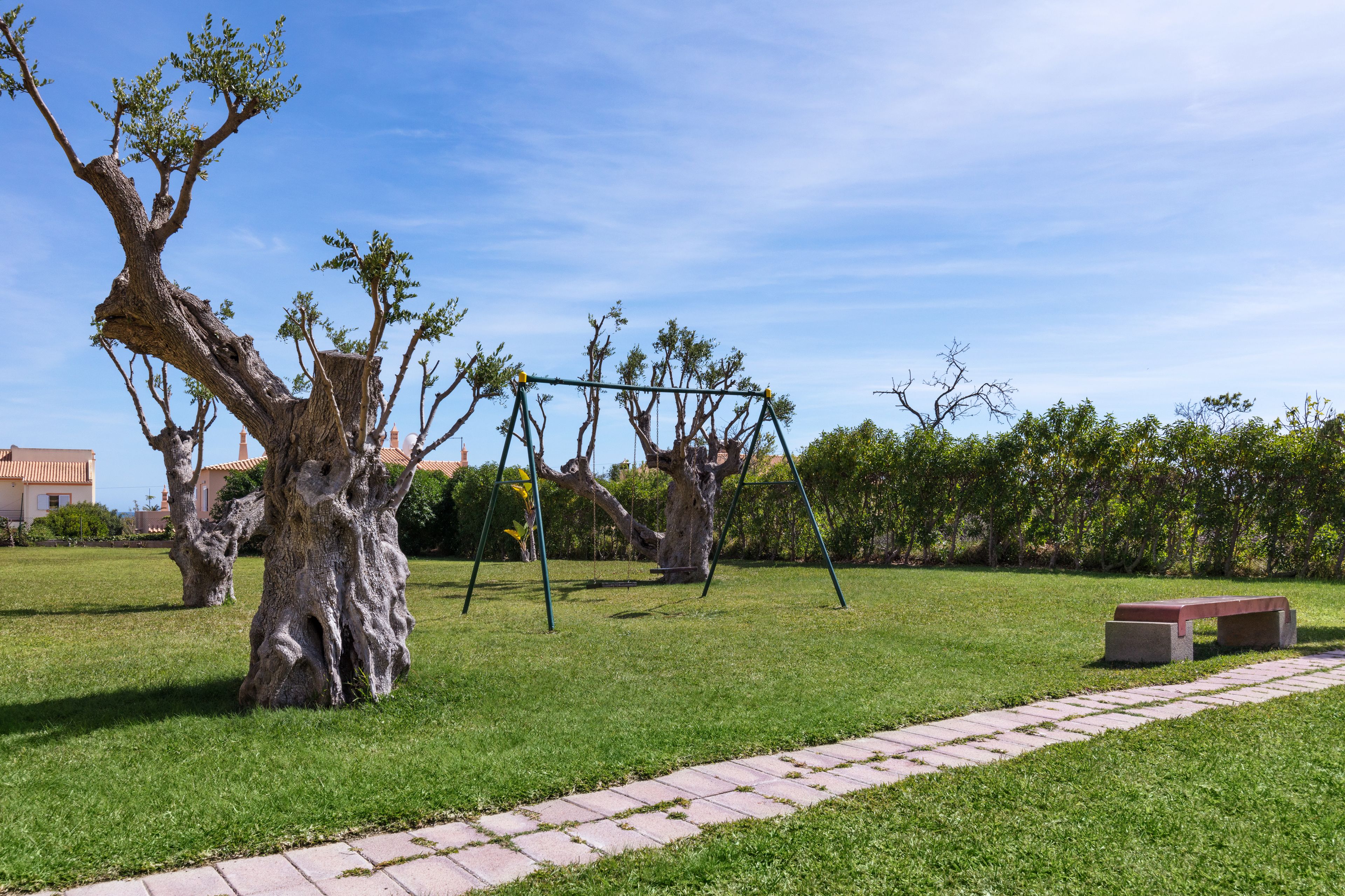 室外兒童遊樂區