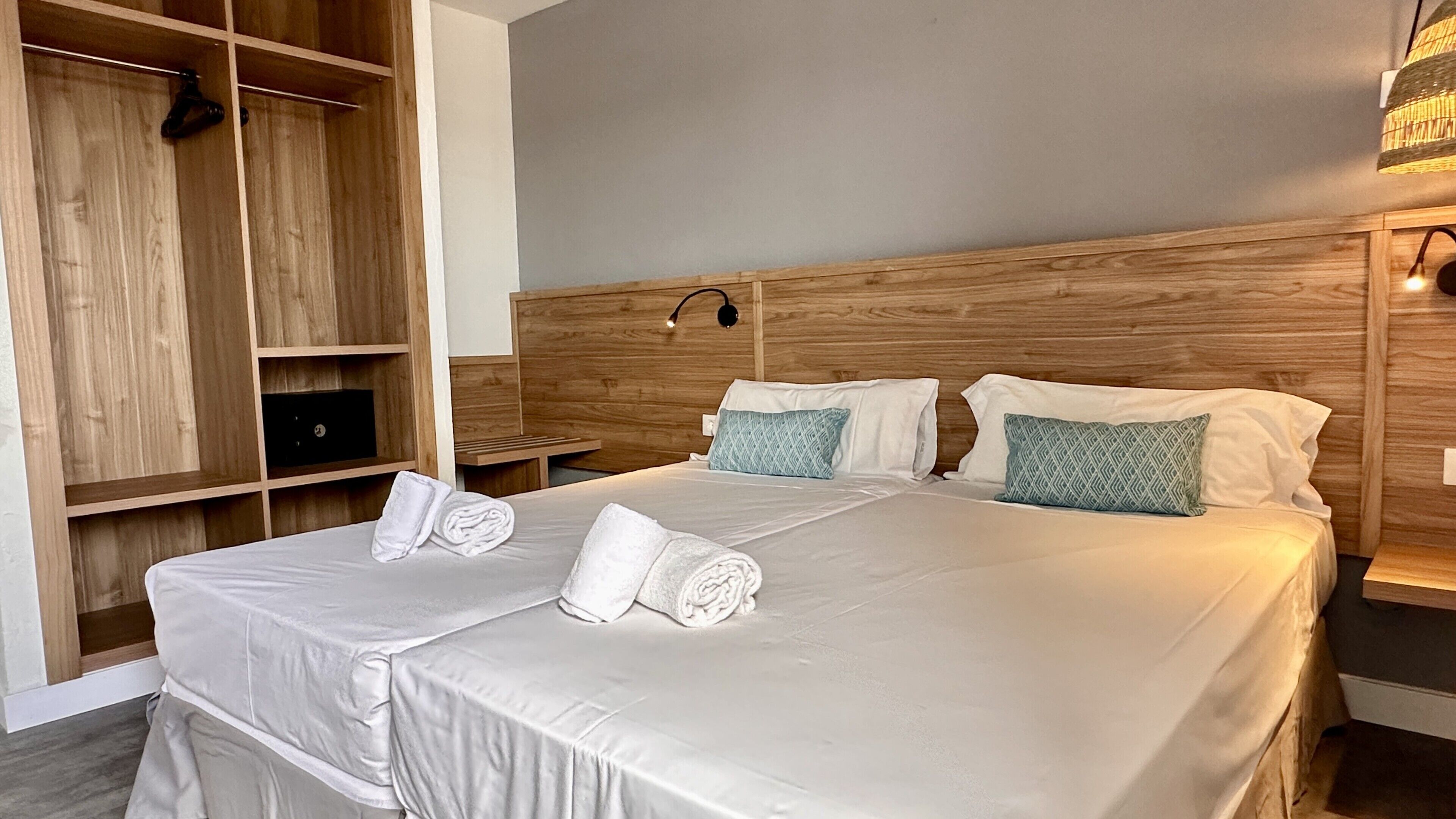 In-room safe, desk, free cribs/infant beds, free rollaway beds