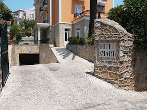Property grounds - Hotel Smart (Cascais)