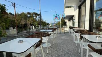 Mặt tiền nơi lưu trú