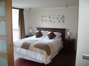 Hypo-allergenic bedding, in-room safe, blackout drapes