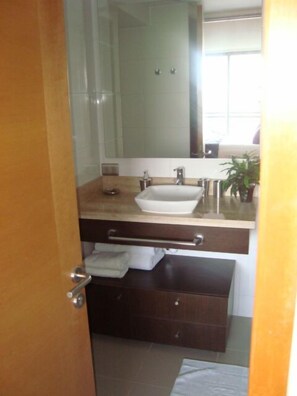 Deep soaking tub, hair dryer