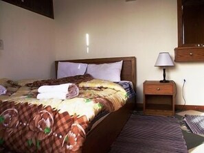 Blackout curtains, rollaway beds, free WiFi - Sea Soul (Dahab)