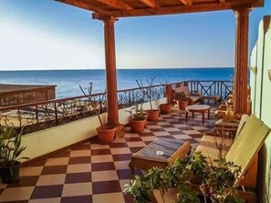 Unclassified image, 4 of 50, button - Sea Soul (Dahab)